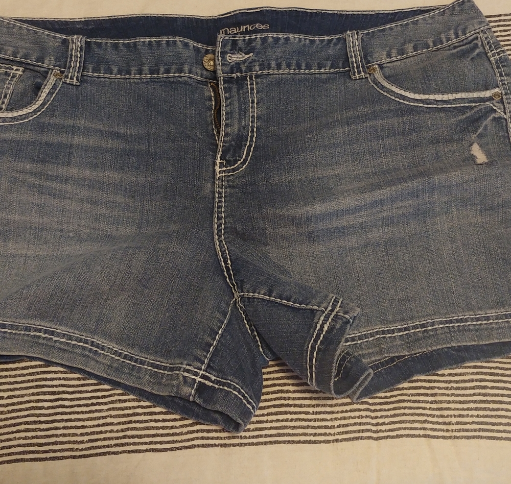 Maurice's Jean shorts